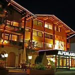 Alpenland 酒店 4*